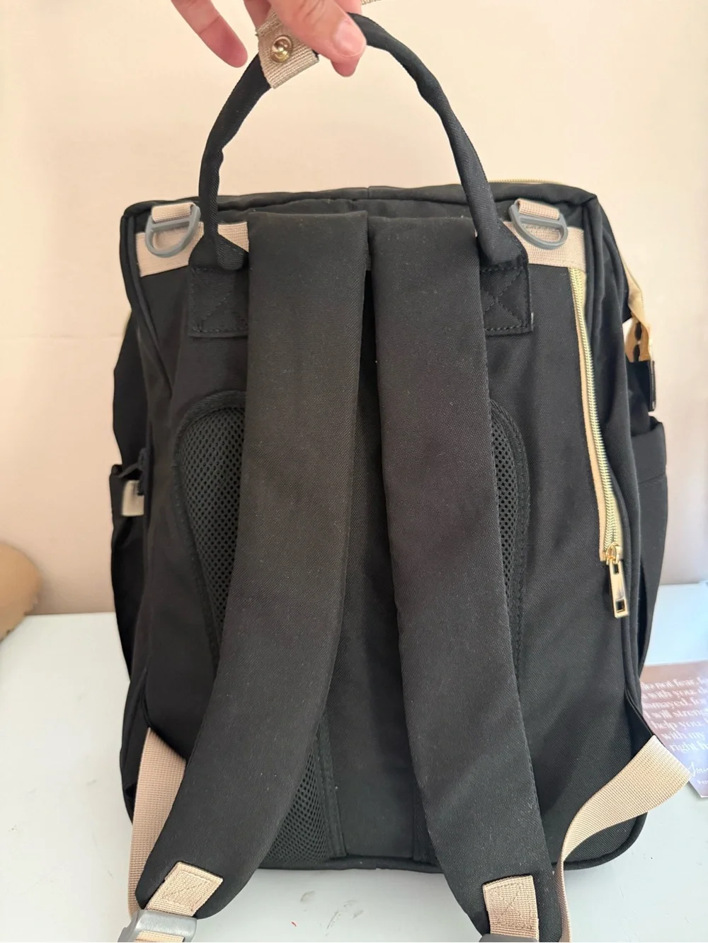N/A stylish black